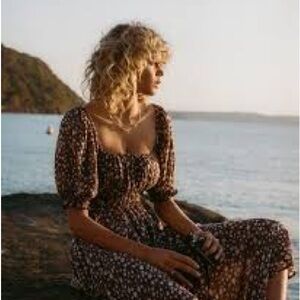 Spell Rae Midi Dress Black size M